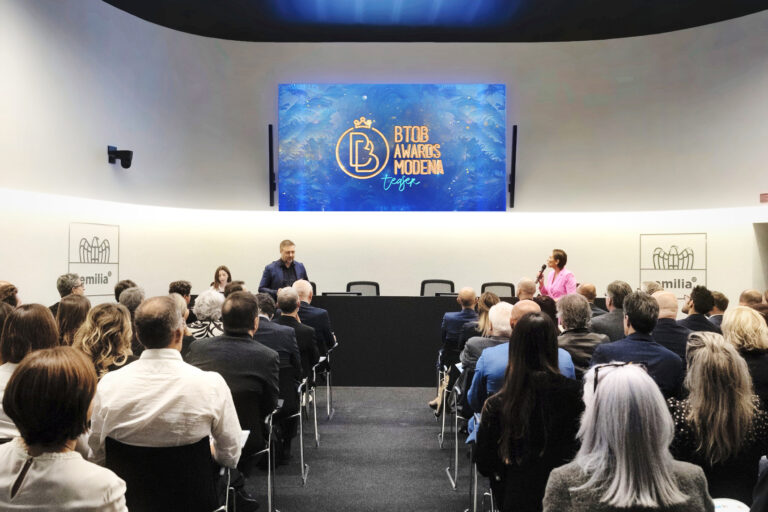 sala-(1)v